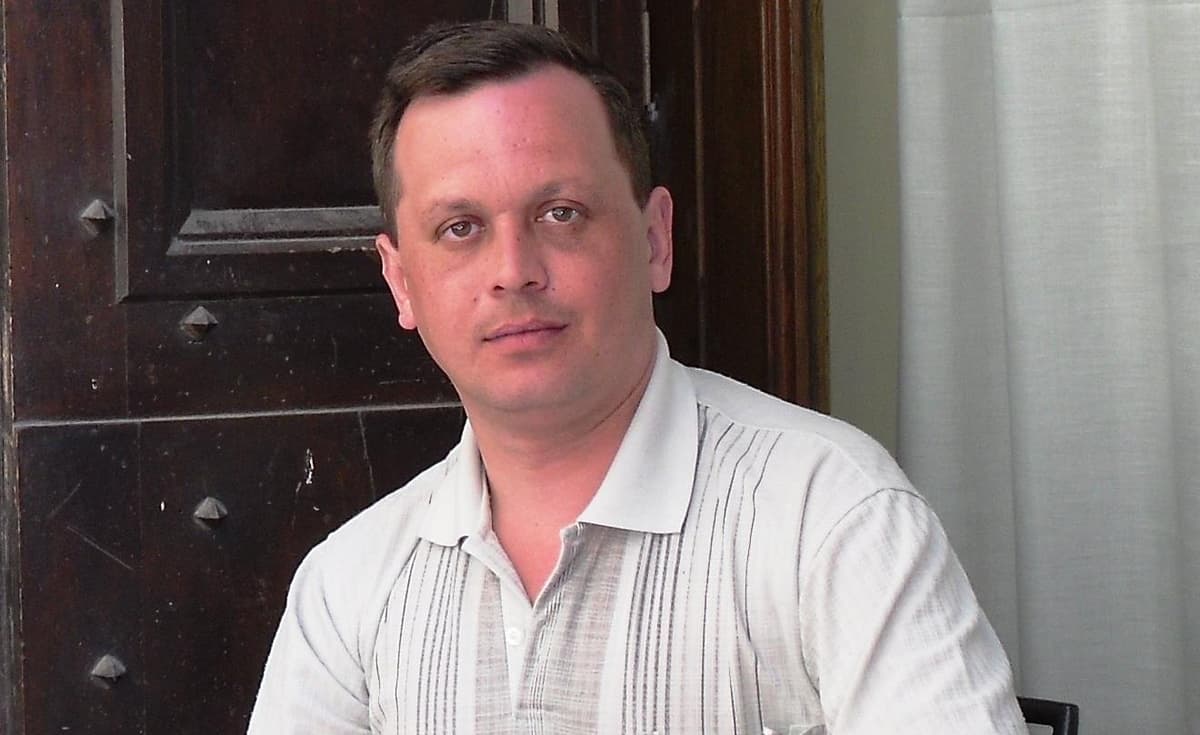 Під Києвом знайшли мертвим російського журналіста Ілью Фєдосєєва, який публічно спалив свій паспорт