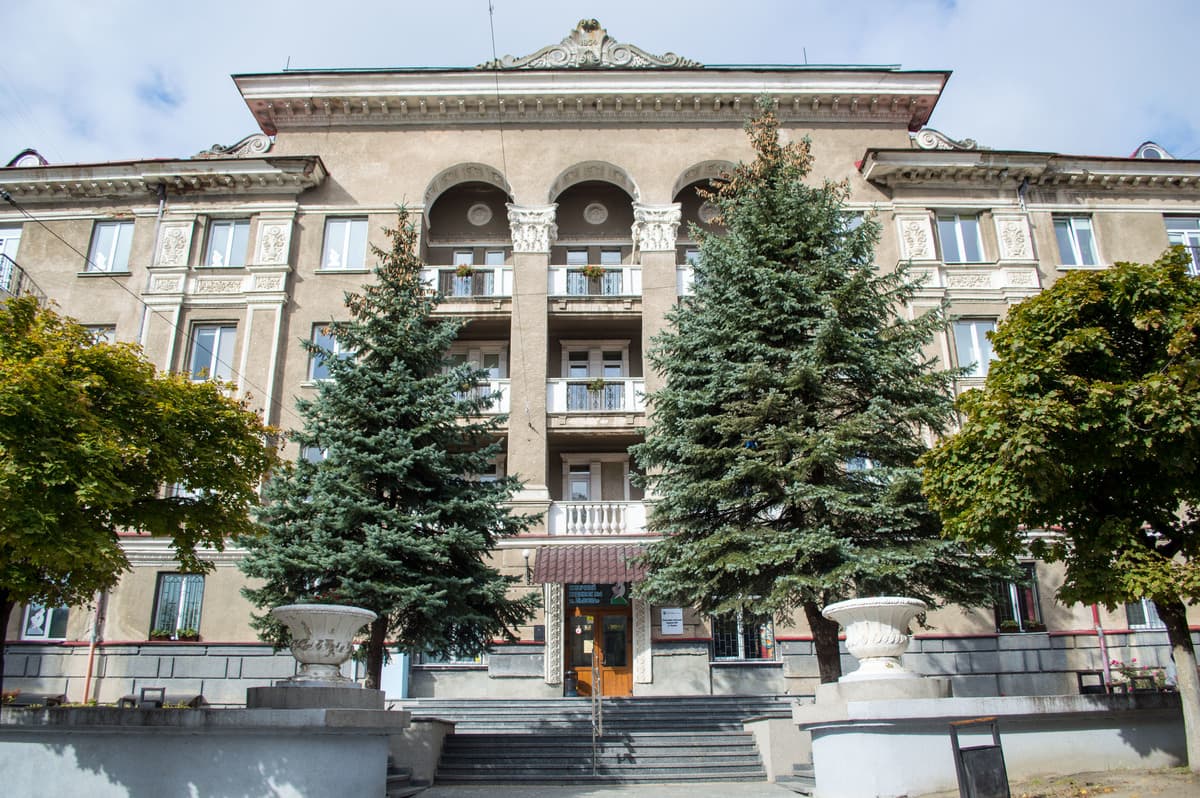 У лікарнях Львова вводять обмеження через карантин. Про що йдеться