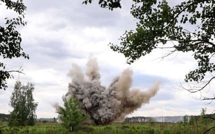 Звуки вибухів у Києві та області: у ВЦА пояснили, що сталось