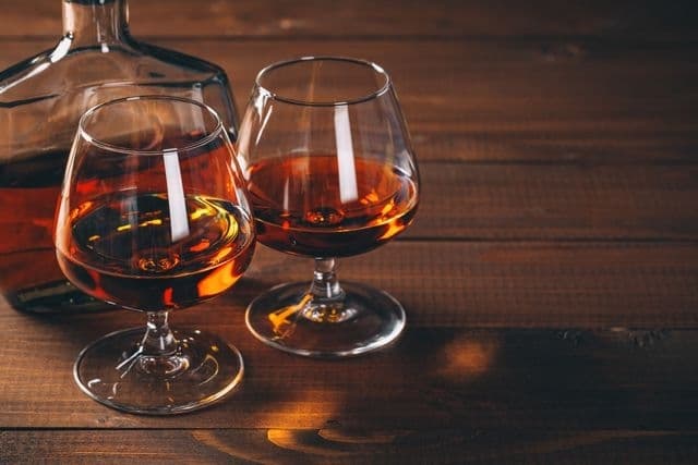 В Україні більше не буде коньяку – виробники мають змінити назву