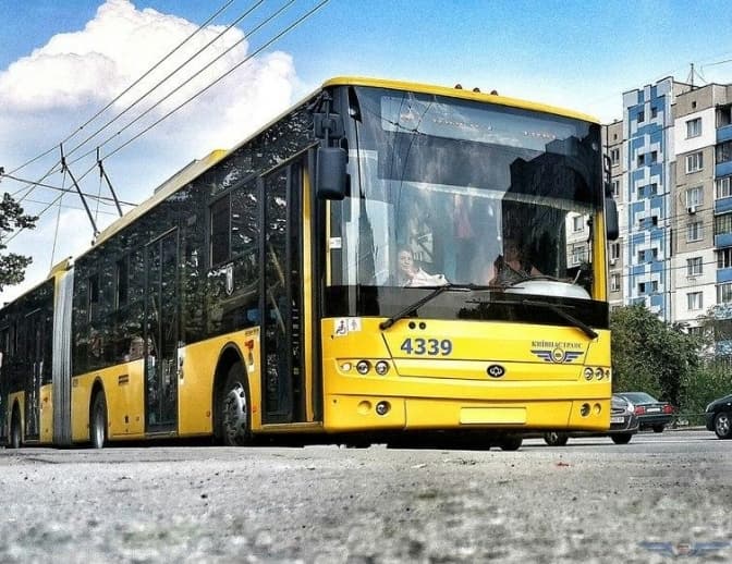 «Київпастранс» скасував тендер на закупівлю тролейбусів коштом ЄІБ