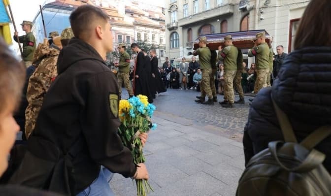 Завтра Львів попрощається із захисником
