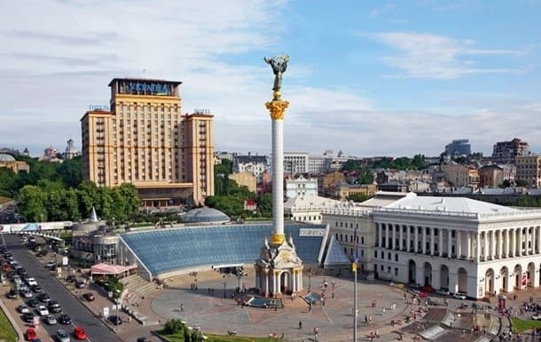 У прямому ефірі Reuters із Майдану в Києві прозвучав гімн СРСР