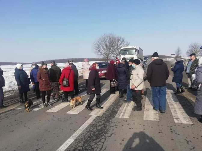 На Львівщині мешканці протестують проти закриття Підкамінського хоспісу