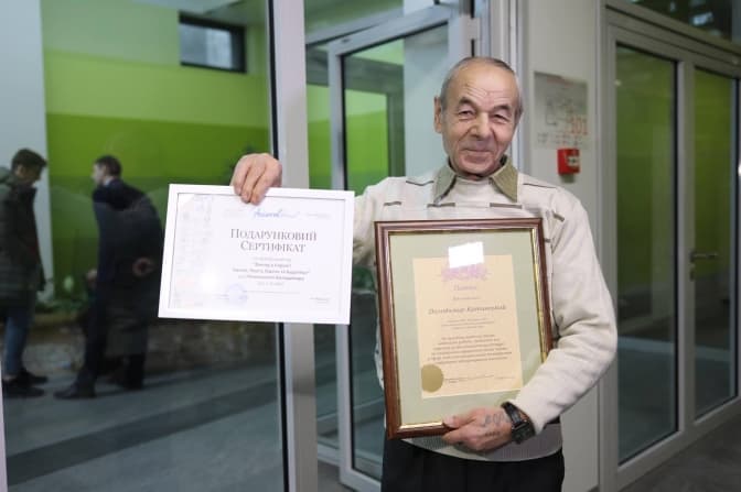 У Львові нагородили найкращого двірника року. Фото
