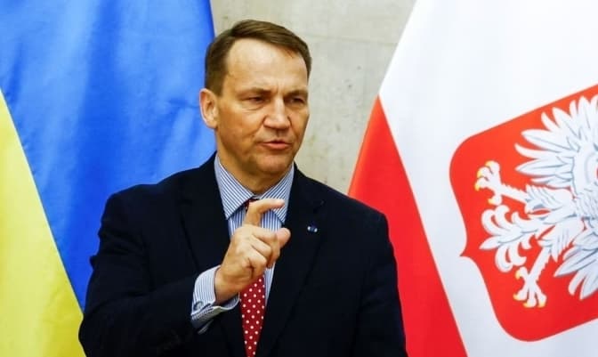 Кілька тисяч українців зареєструвалися в «Український легіон» у Польщі