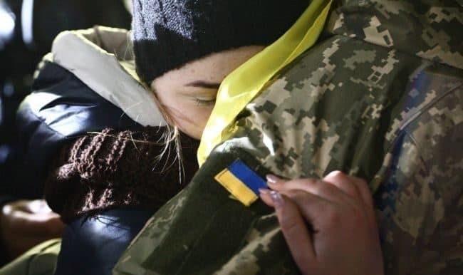 З російського полону звільнили п’ятьох українців