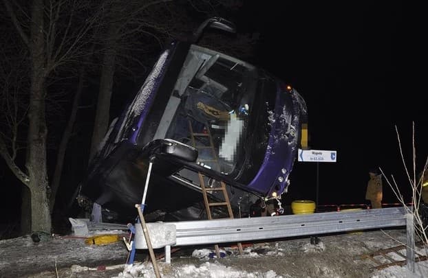 У Польщі перекинувся автобус з українцями. Троє людей потрапили у лікарню