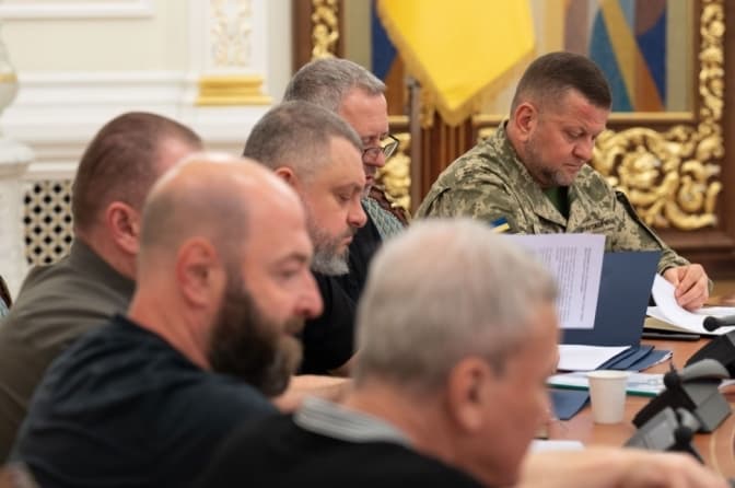 Звільнення усіх обласних воєнкомів та ракетний удар по Івано-Франківщині. Підсумки доби