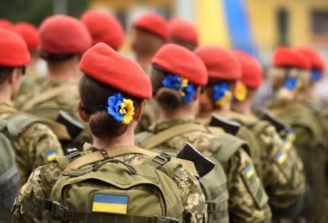 У Міноборони розповіли, скільки жінок служить у ЗСУ