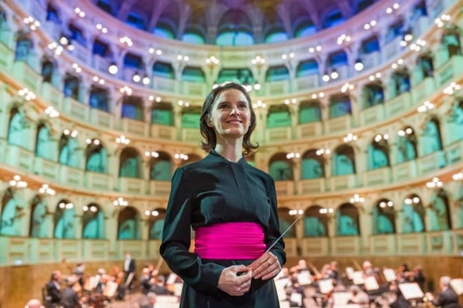Фото: Oksana Lyniv - conductor