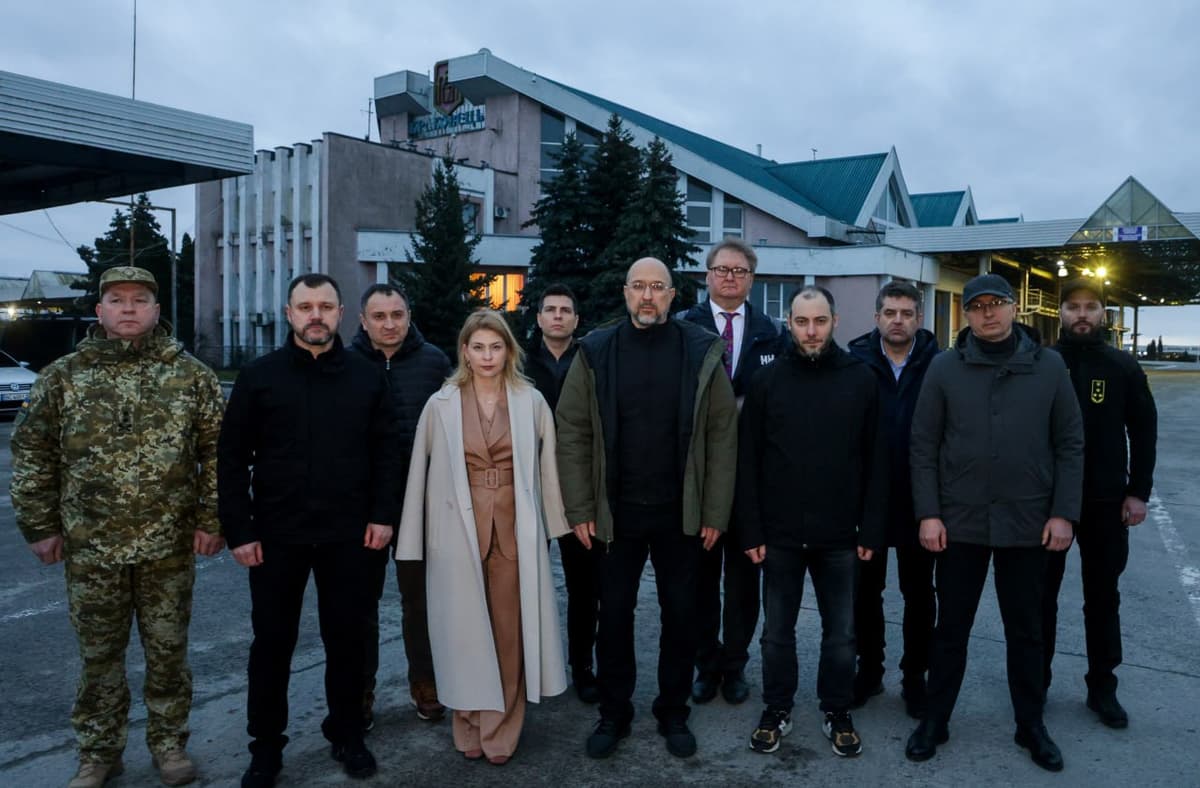 Українська делегація приїхала на кордон з Польщею, але зустріч так і не відбулася. Оновлено