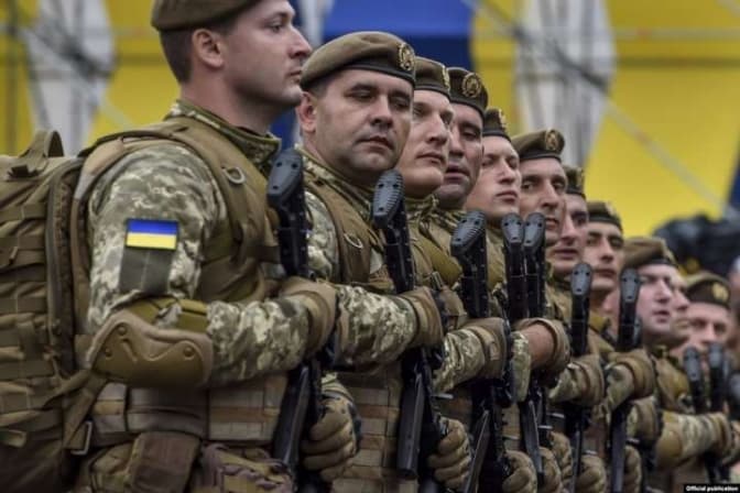 Міноборони закликає цивільних із досвідом у медицині долучатися до протидії коронавірусу