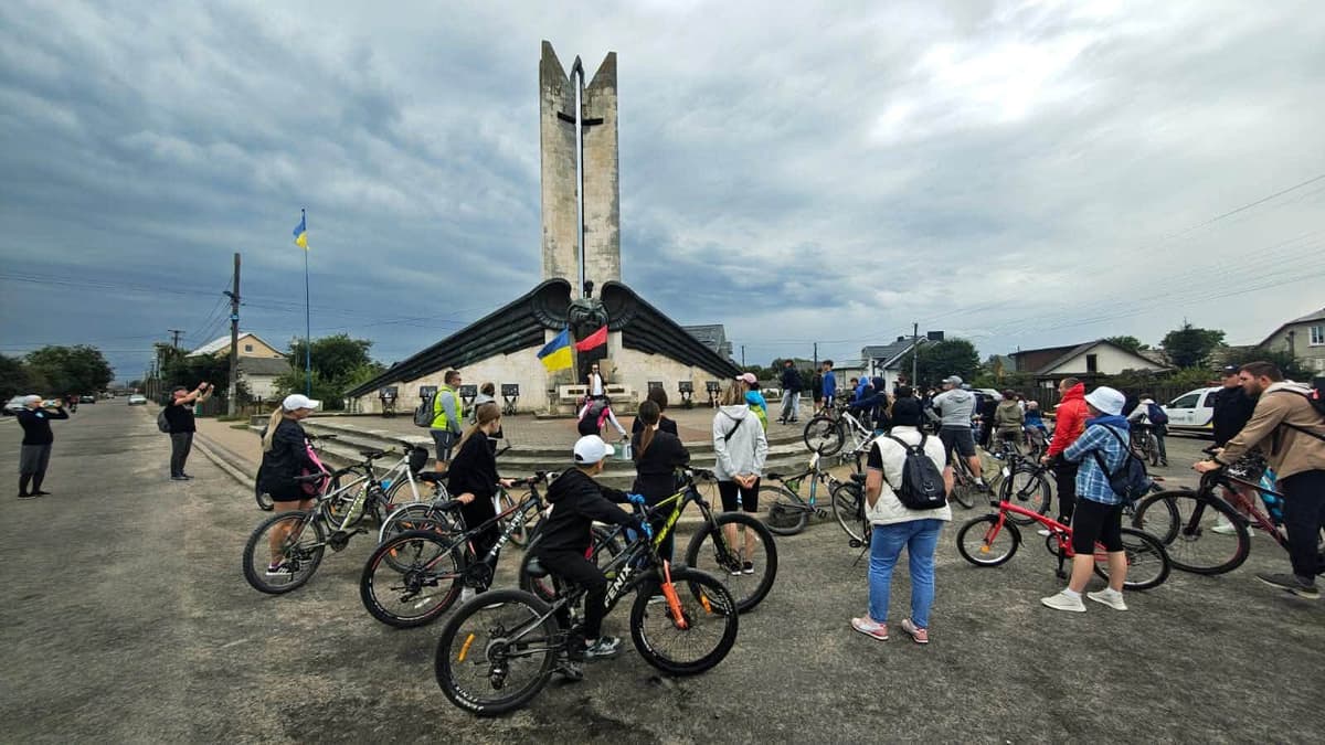 Понад 12 тисяч гривень для ЗСУ зібрали на благодійному велопробігу на Львівщині