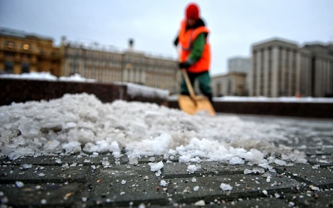 Чим посипатимуть доріжки у парках Львова і чи буде кавова гуща