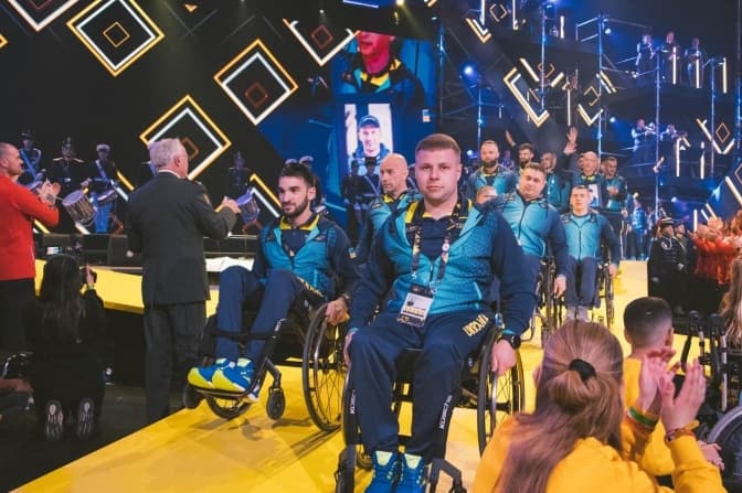 На «Іграх Нескорених» українців зустрічали гучними оваціями. Збірна вже завоювала перше «золото»