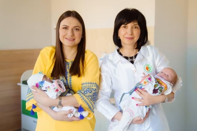 У Львові виходили передчасно народжених двійнят, яких народила переселенка з Києва