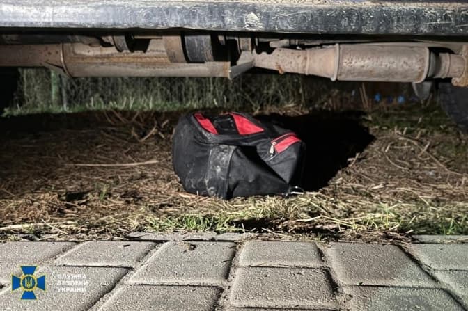 СБУ затримала у Львові агентів рф, які намагалися підірвати авто військового