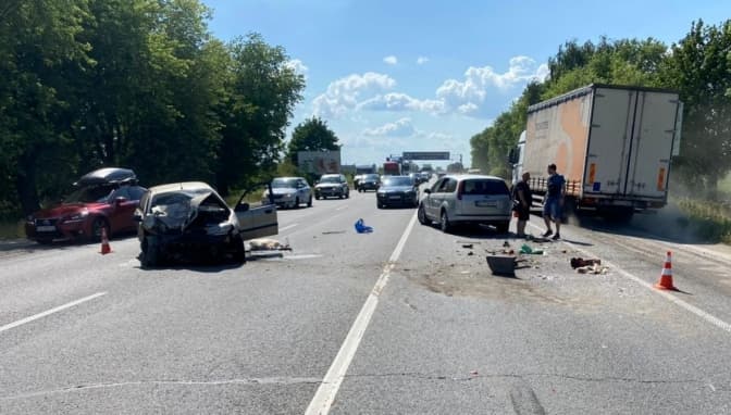 Через нетверезого водія біля Львова трапилася потрійна ДТП