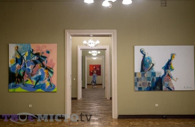 У Львові відкрили виставку «Живопис» на історично-філософську тематику