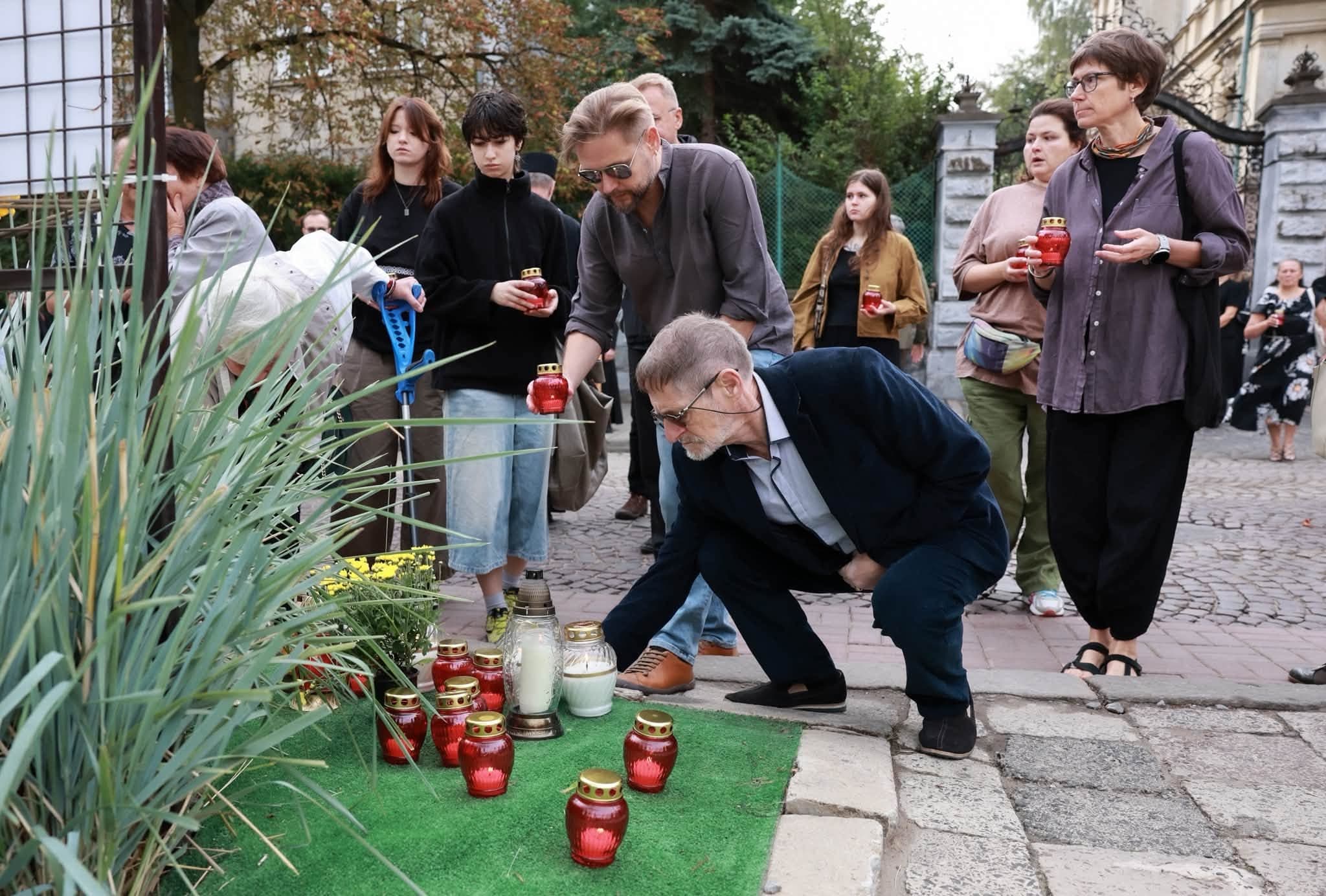 У Львові вшанували пам'ять жертв атаки 4 вересня 2024 року / фото: Тетяна Штифурко/ЛМР