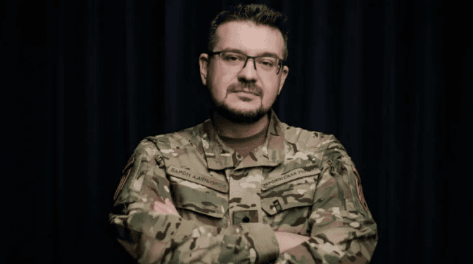 Поблизу Києво-Печерської лаври можуть створити меморіал сучасним захисникам, а Пантеон героїв — на острові Дніпра