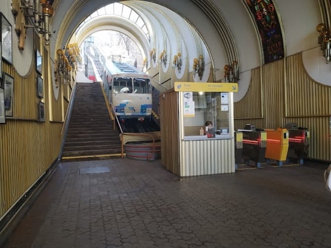 З’явилась петиція про обладнання фунікулера пандусами для маломобільних людей