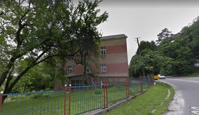 Міська рада Винників планує переїхати в колишню офтальмологічну поліклініку