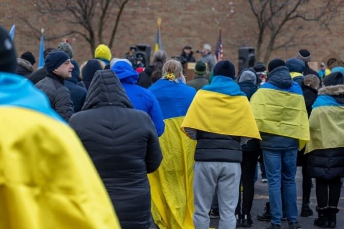 Кому найбільше довіряють українці. Опитування