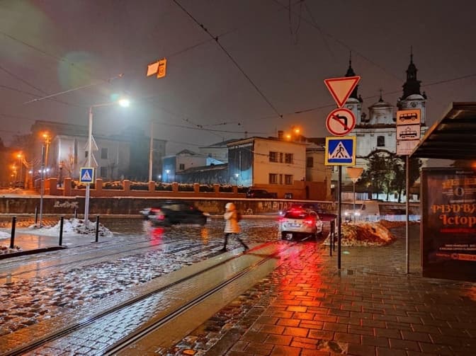 На перехресті вулиць Чупринки – Бандери у Львові змінили організацію руху