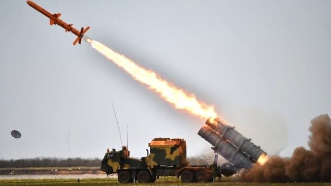ЗСУ відбили атаки на трьох напрямках, авіація завдала окупантам 30 ударів, – Генштаб