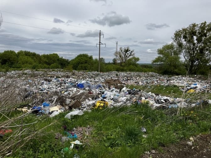У Львівському районі виявили сміттєзвалище площею у 18,5 тис. м²