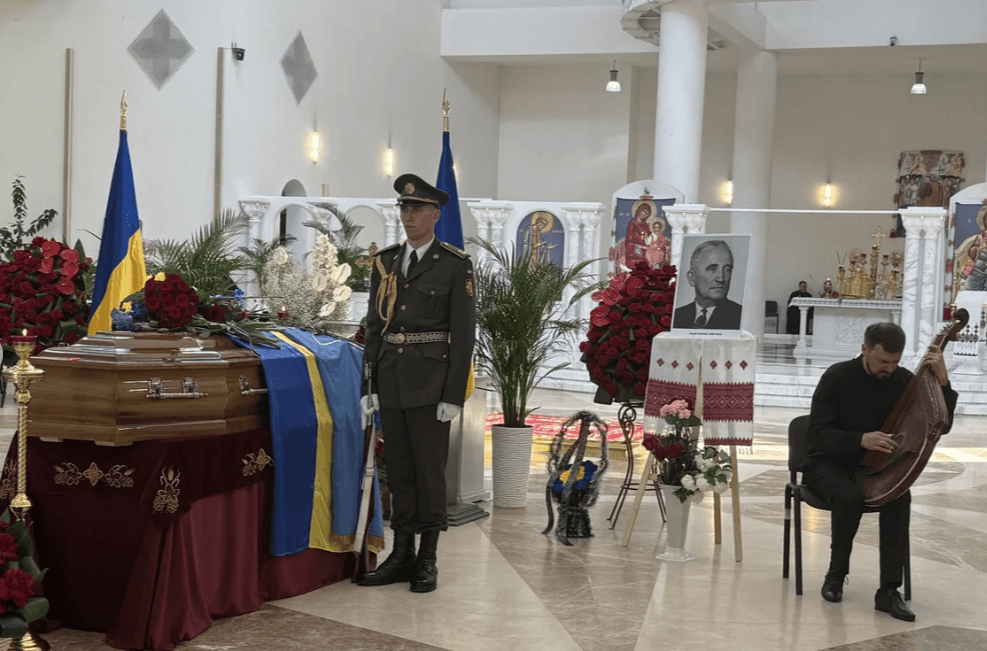 Чин похорону подружжя Мельників у Патріаршому соборі в Києві / Фото: hromadske