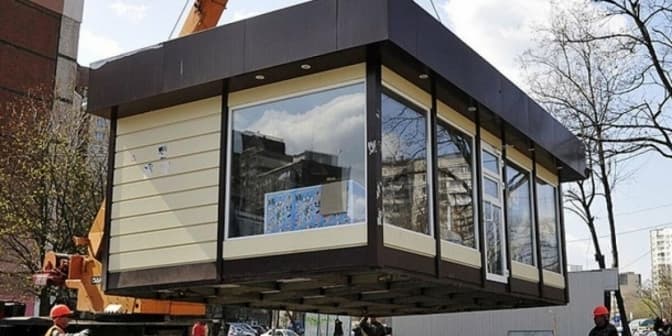 Львівська міськрада програла суд щодо самобуду з сендвіч-панелей