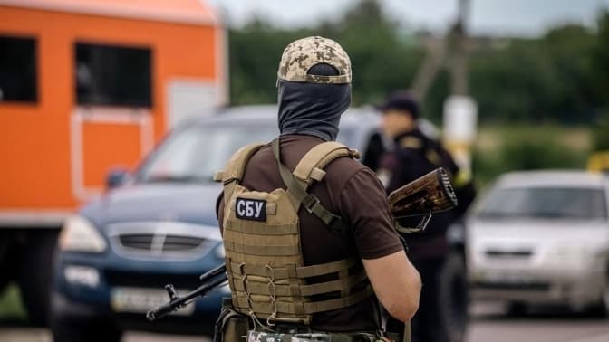 Військовий зі Львівщини переправляв ухилянтів в ЄС за 10 тис. доларів