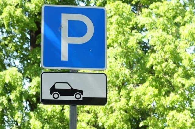 У Львові з'явиться сім нових майданчиків для паркування авто