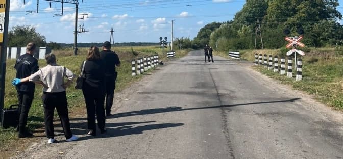 Біля залізничної колії на Львівщині виявили тіло 16-річної студентки