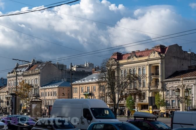 Як покращити мобільність Львова, що став логістичним хабом країни. Дискусія