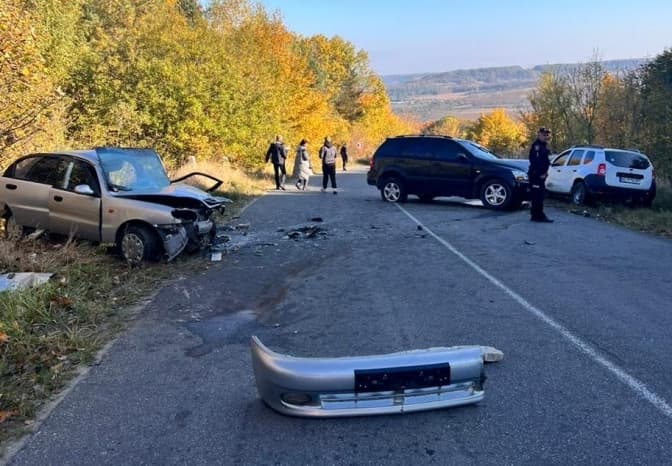 Внаслідок автозіткнення травмовані двоє мешканців Львівщини