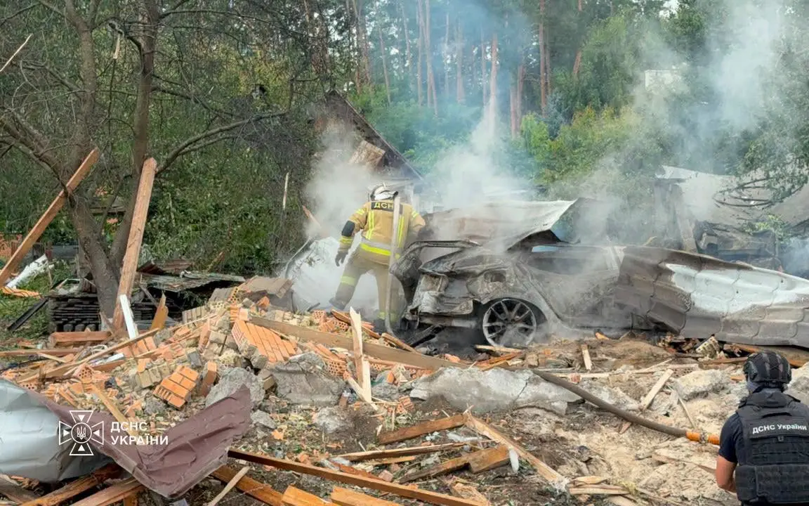 Росіяни завдали ракетного удару по полігону на Київщині під час виставки озброєння: є загиблі та поранені
