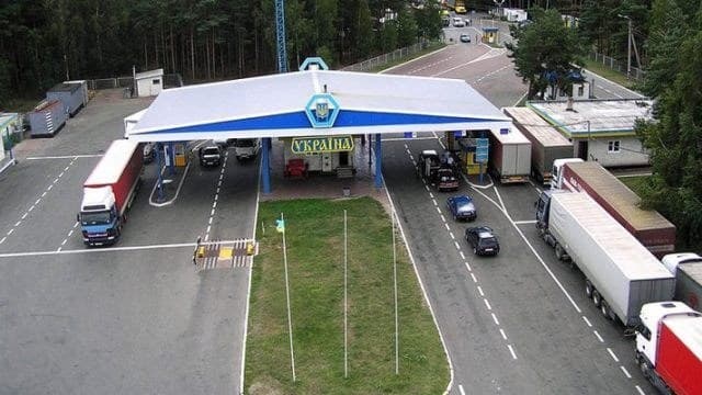 На Львівщині реконструюють пункти пропуску на кордоні з Польщею