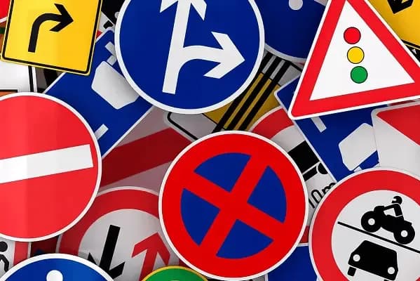 Нові знаки та обмеження: у Львові погодили зміни на шести вулицях