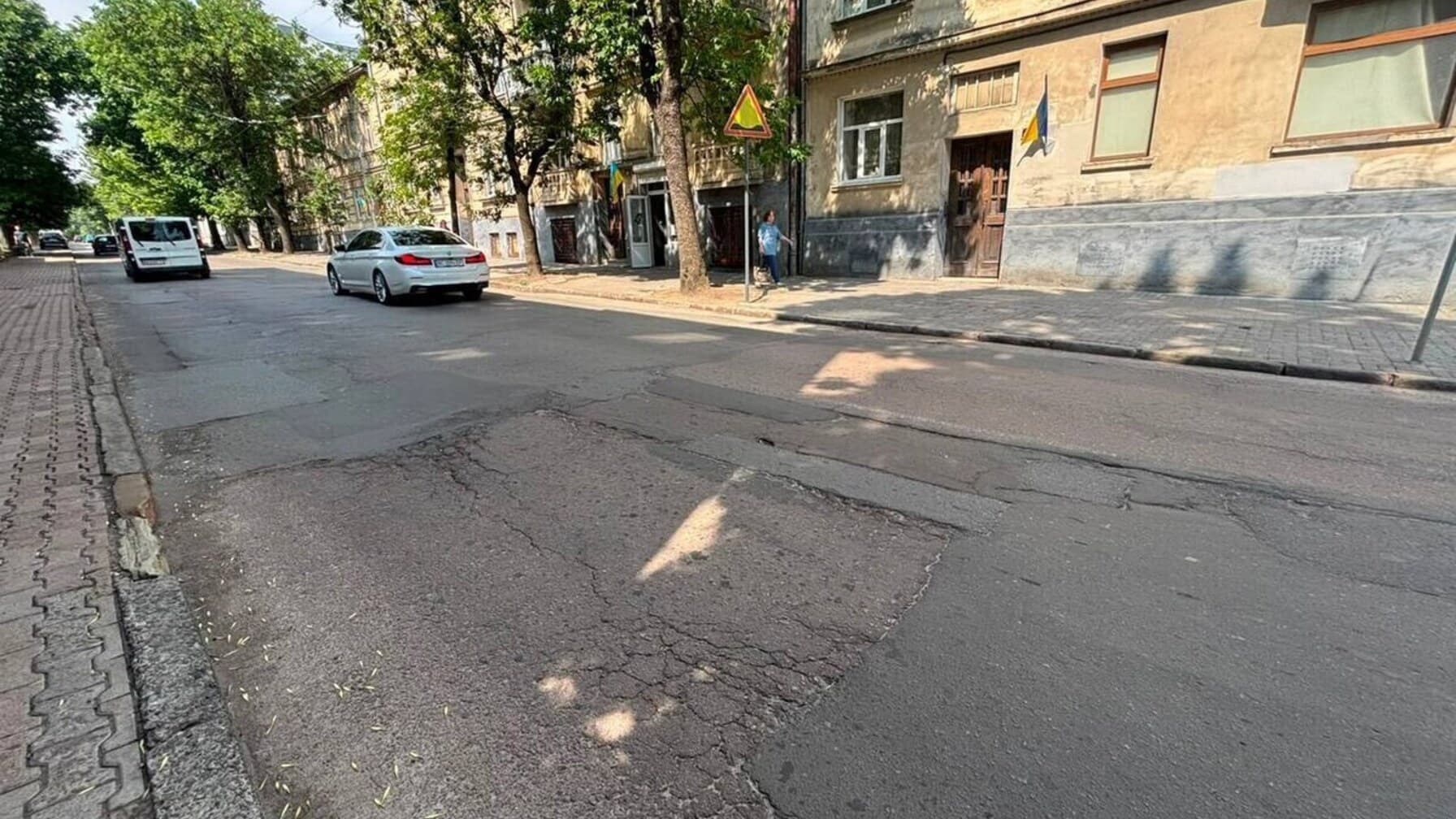 На місяць закривають рух від вул. Васильківського до вул. Смаль-Стоцького / фото ЛМР.