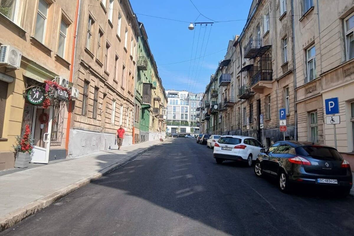 Відремонтована вул. Сембратовичів / фото: ЛМР
