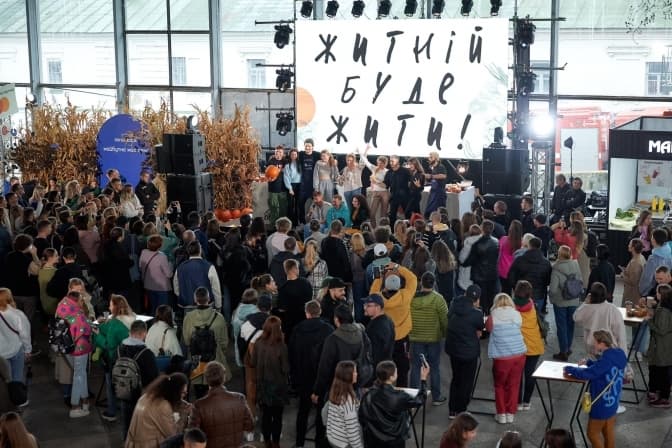 В Києві створили робочу групу з відновлення Житнього ринку