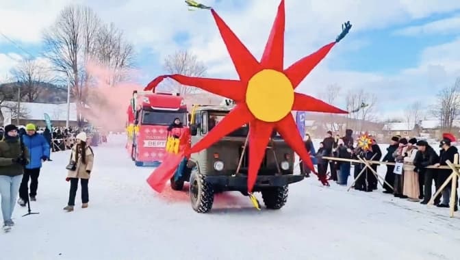 Фестиваль вертепів на Львівщині, дрифт під ялинкою на проспекті Свободи та як у Львові формували аптекарську справу. Ключове за 4 січня