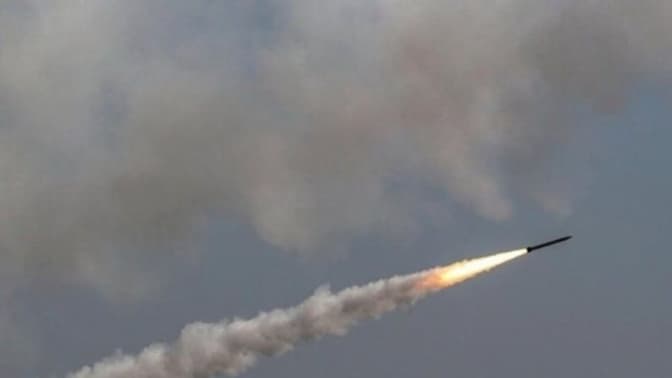 Росіяни знову атакували Київ ракетами