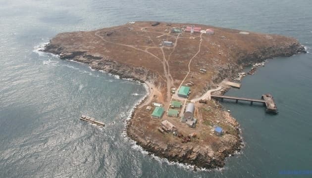 СБУ показала кадри спецоперації зі звільнення Зміїного. Відео