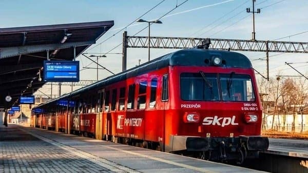 Стало відомо, коли розпочне курсувати новий потяг із Львівщини до Польщі