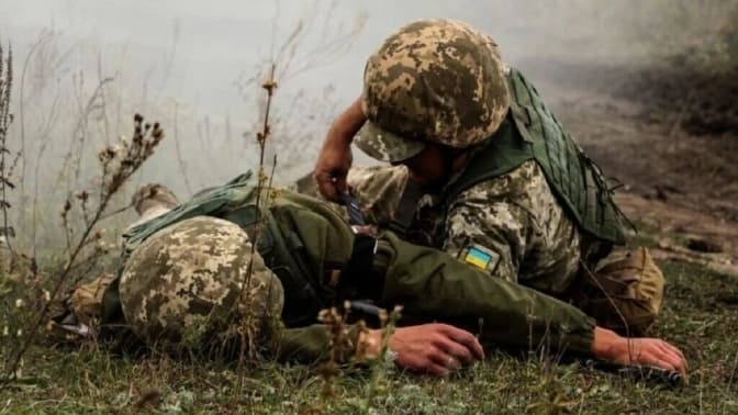 Українських військових загинуло у 5 разів менше, ніж російських – Зеленський